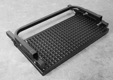 Skladací stupienok na pneumatiky, kolesový rebrík