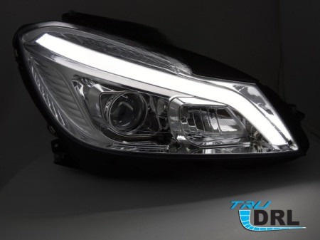Svetlomety LED Mercedes triedy C W204 dynamický ukazovateľ smeru