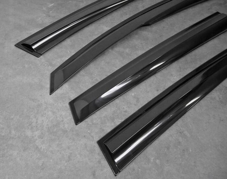 Bočné deflektory Renault Clio 4 2012+ HB