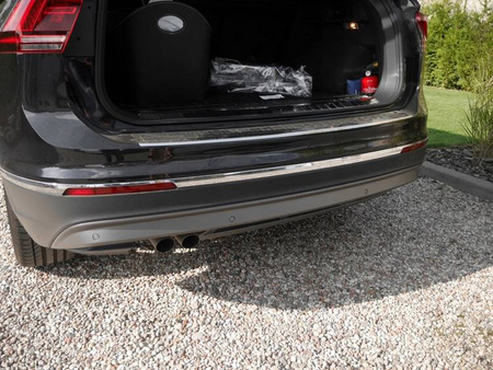 Lišty zadného nárazníka Volkswagen Tiguan 2016+
