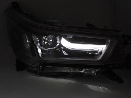 Svetlomety full LED čierne pre Toyotu Hilux