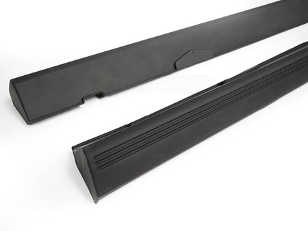 Bočné lišty v športovom štýle BMW E30 82-90