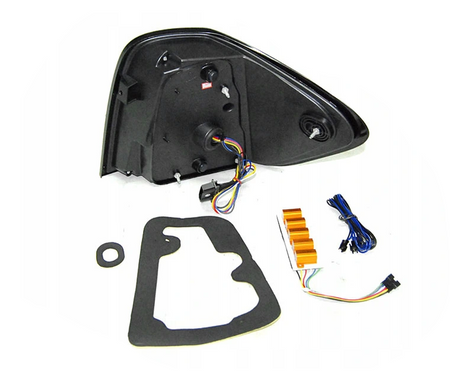 Mercedes triedy M W164 09-11 Červená dymová led