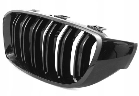 BMW F32 M4-STYLE čierna lesklá obličková mriežka