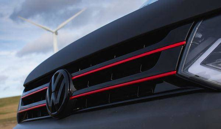 MRIEŽKA VW T5 09-15 S ČERVENÝM LEMOVANÍM