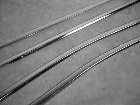 Bočné okenné lišty Mercedes X-Class 2017+