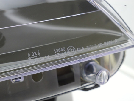 Čierny ľavý svetlomet pre Renault Laguna III