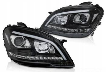 Lampa čierna LED do MERCEDES W164 ML 09-11 LIFT