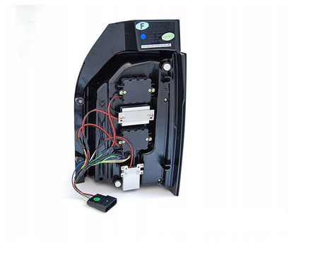 Zadné svetlá viedli svetlá čierne VW T6.1 20-