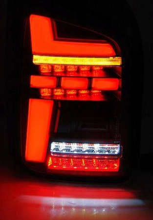 ČERVENÉ DYMOVÉ LED TYČOVÉ LAMPY pre VW T6 15-19