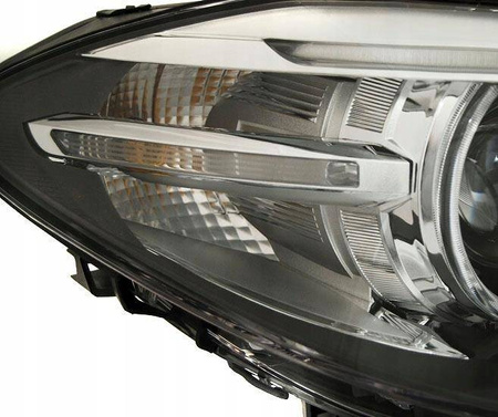 F10 F11 predné svetlá 10-13 RINGI LED DRL BLACK X