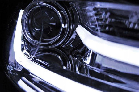 Svetlomety VW Jetta vi 11- chróm led drl