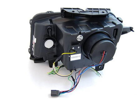 DODGE RAM SVETLOMETY 02-06 TRUBKOVÉ SVETLO ČIERNE