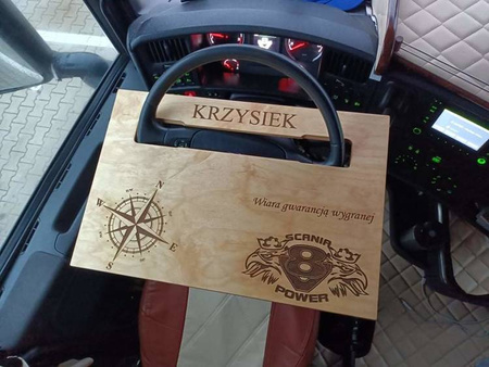 Volantový stolík Mercedes Sprinter Iveco Daily drevený