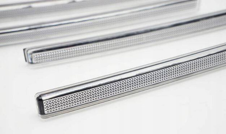 Reflexné bočné pásiky pre Mercedes W464 18-