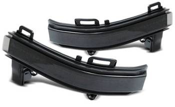 Bočné ukazovatele v dymových zrkadlách. VW Crafter 2017-