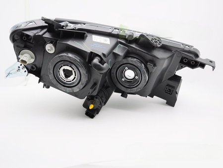 Ľavé predné svetlo pre Mitsubishi Pajero 10-15