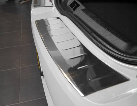 Lišta kufra, zadný nárazník, Renault Megane 4