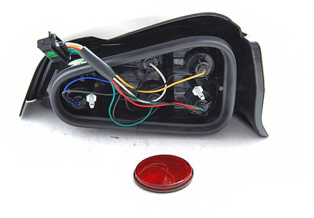 Číre červené biele zadné svetlá pre Peugeot 106 96-03