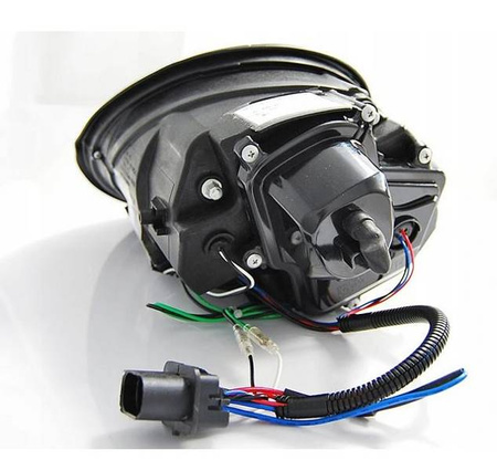 Svetlomety VW New Beetle