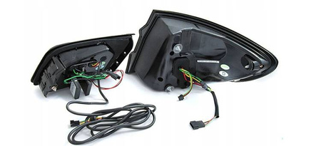 LED TYČOVÉ DYMOVÉ ČIERNA ZADNÉ SVETLÁ pre BMW F10 10-16