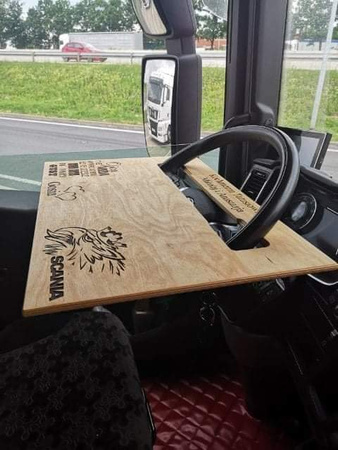 Volantový stolík Scania Renault T Magnum Premium MAN Ford F-max drevený.