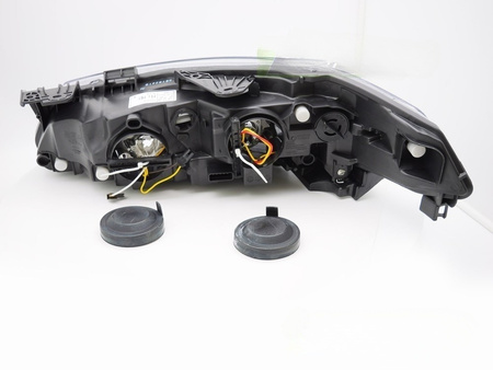 Čierny pravý svetlomet pre Renault Laguna II